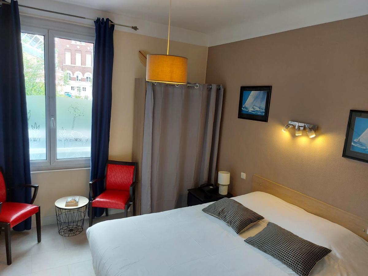 Hotel De La Paix Albert Exteriör bild
